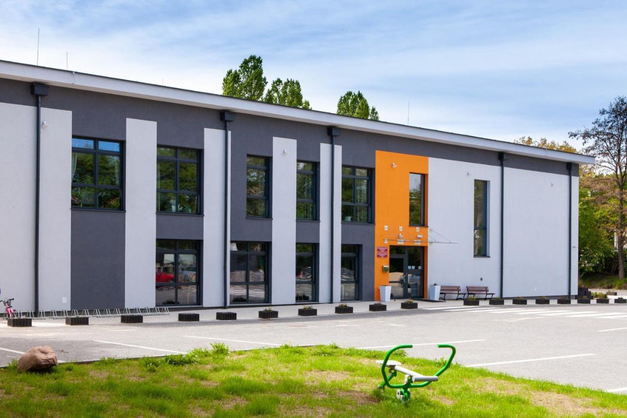 Hostel Montessori Gdańsk Exteriör bild