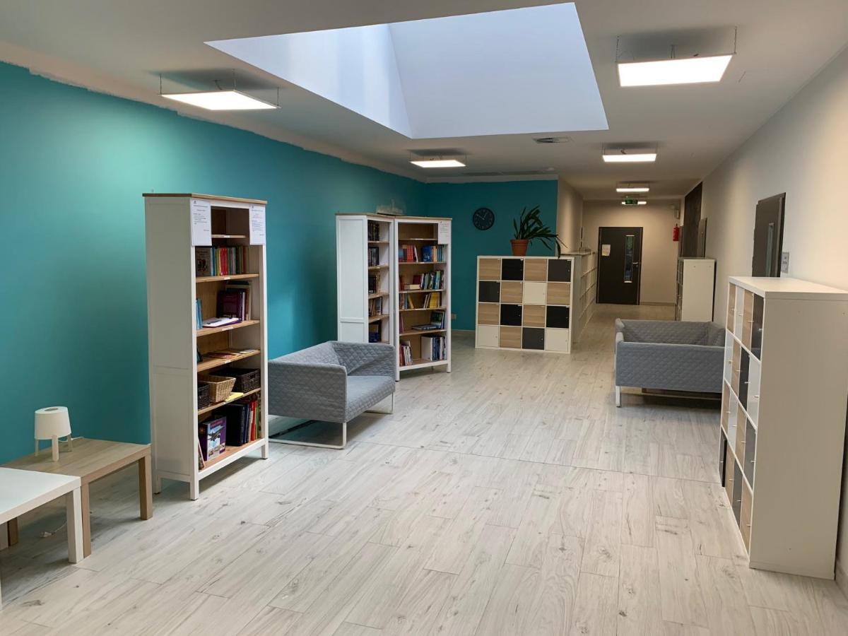 Hostel Montessori Gdańsk Exteriör bild