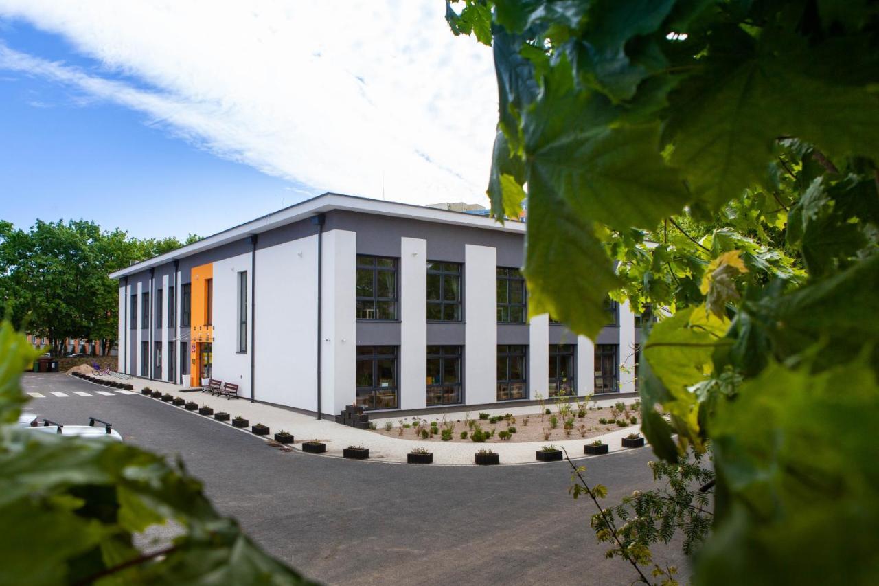 Hostel Montessori Gdańsk Exteriör bild